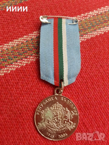 Орден 60 години , снимка 2 - Антикварни и старинни предмети - 54594404