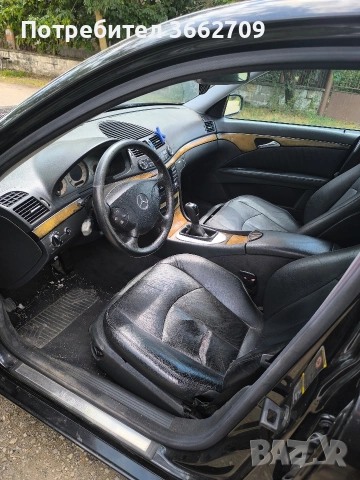 Mercedes Benz e class 270, снимка 4 - Автомобили и джипове - 55262098