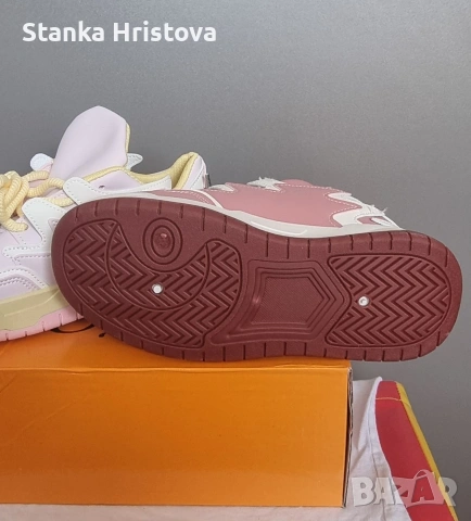 Дамски маратонки "Сърце"., снимка 11 - Маратонки - 54351932