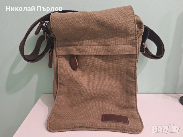 Продавам мъжка спортна чанта