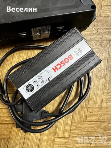 Батерия и зарядно за велосипед Бош.