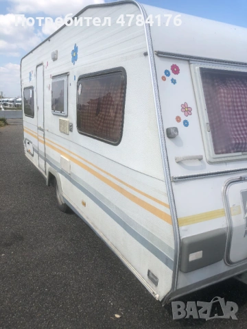 продавам каравана  Knaus Sudwind нов внос не регистрирана, снимка 9 - Каравани и кемпери - 54153615