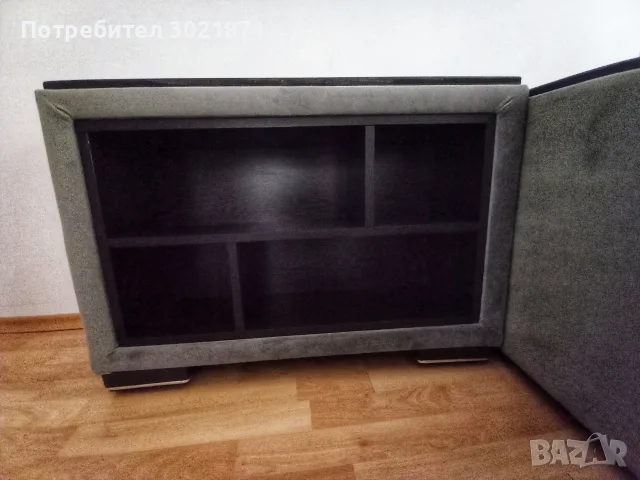 Ъглов диван за хол с етажерка и маса, снимка 3 - Дивани и мека мебел - 55546391