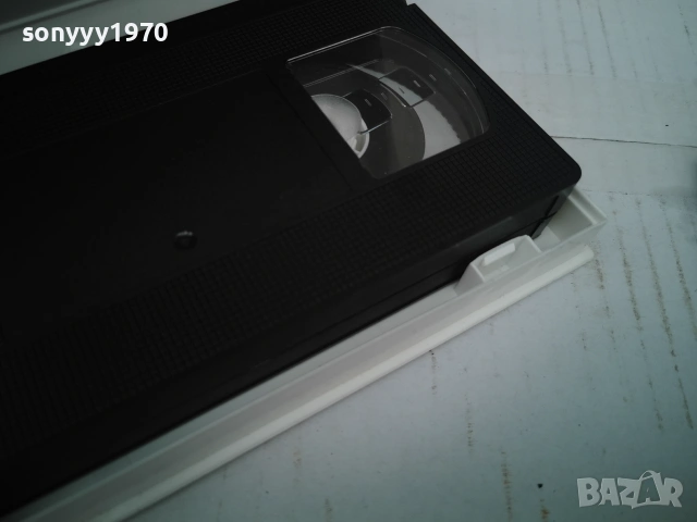 QUEEN-VHS VIDEO TAPE 0807260949L1, снимка 14 - Други музикални жанрове - 55196780