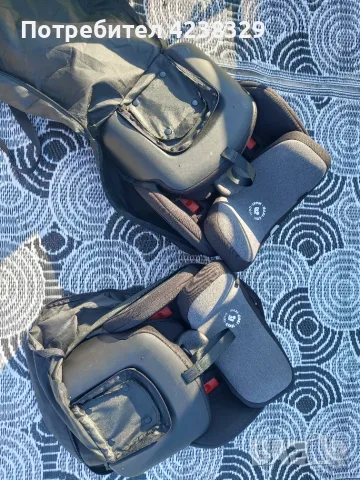 2 бр. сгъваеми детски столчета Maxi-Cosi Nomad, снимка 13 - Столчета за кола и колело - 55664737