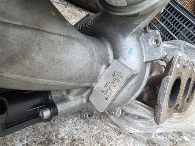 Ihi turbo 2бр турбини, снимка 3 - Части - 54842693