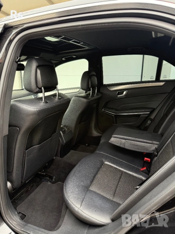 Mercedes-benz E220 /7G-Tronic/LED/Шибедах , снимка 12 - Автомобили и джипове - 53859723