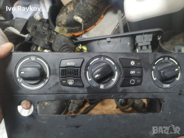 управление на климатика BMW 5 серия 698850201 , 7906437.9 , 7063145, снимка 2 - Части - 54245689