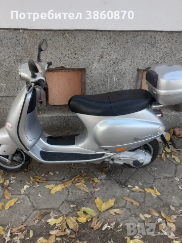 Продавам Piaggio Vespa ET4