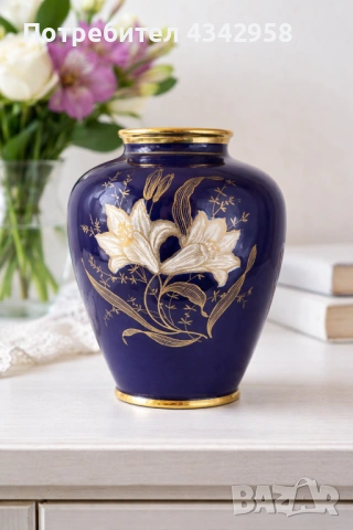 Винтидж порцеланова ваза Limburg Bavaria – кобалт и злато, Германия.1960 г.