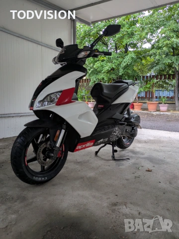 APEILIA SR50 MOTO, снимка 4 - Мотоциклети и мототехника - 54876903