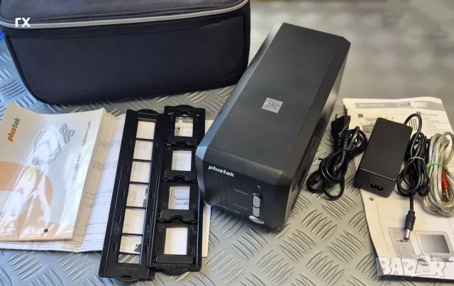 Професионален филмов скенер Plustek OpticFilm 7500i , снимка 2 - Чанти, стативи, аксесоари - 55340420