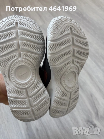 Nike маратонки за дете, снимка 3 - Детски маратонки - 54560729