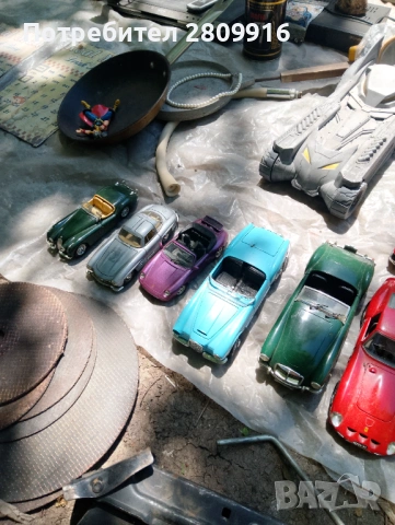 Стари колички 1:18,1:24-18бр, снимка 5 - Други ценни предмети - 54725889