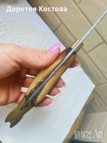 Красив стоманен н0ж с месинг и глава на куче, снимка 10 - Антикварни и старинни предмети - 53989159