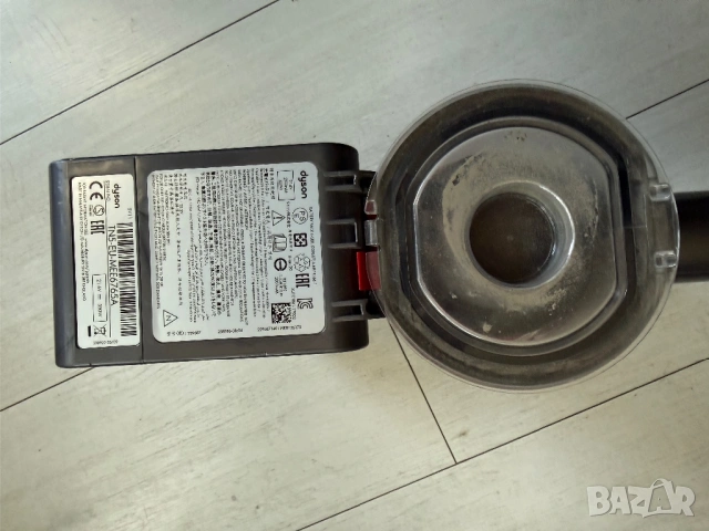 Dyson V7, снимка 5 - Прахосмукачки - 54560436