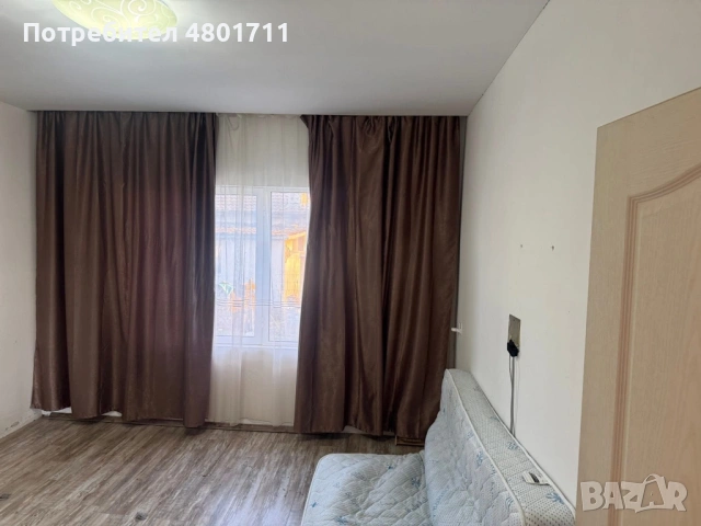 Продавам две къщи в един двор, снимка 6 - Къщи - 54244921