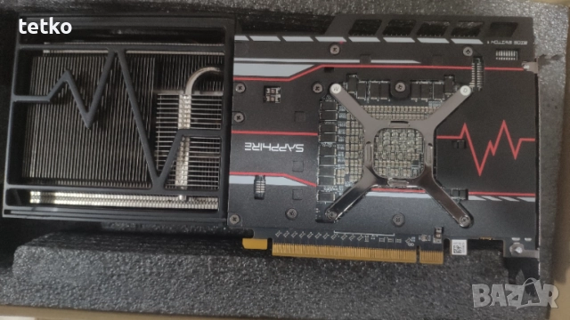 Видеокарта Sapphire Pulse RX Vega 56 8GB, снимка 2 - Видеокарти - 54478609