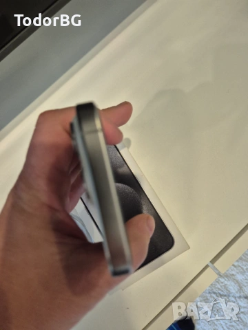 Apple Iphone 15 pro 512gb white titanium Отлично състояние Гаранция, снимка 4 - Apple iPhone - 54533014