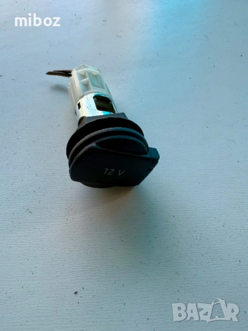 Контакт извод 12v Audi VW Skoda Seat