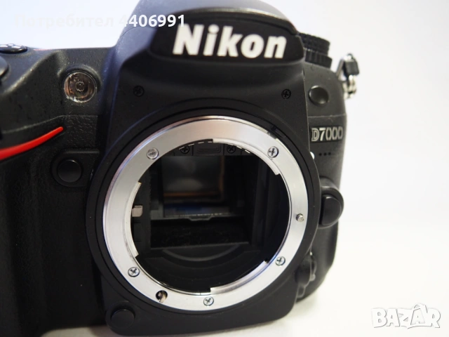 Продавам Nikon D7000  на 1137 кадъра, снимка 3 - Фотоапарати - 54499222