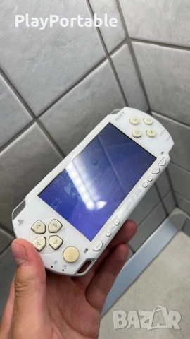 Modded PSP 1000 White 64GB 75+ games, снимка 3 - PlayStation конзоли - 54893265