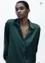 Ново Сатенена изумрудено зелена риза Zara / Дамска блуза Зара размер М, снимка 1