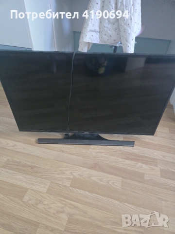 Samsung телевизор 40 инча Smart TV използван