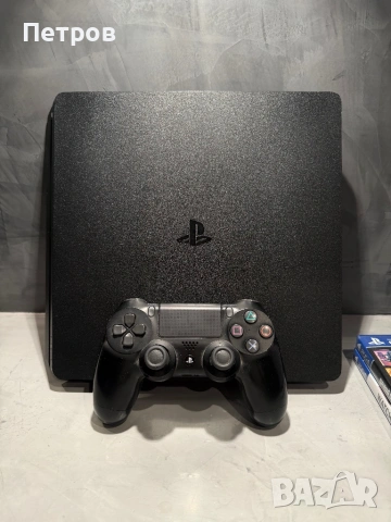 КАТО ЧИСТО НОВ Ps4 1TB + GTA 5 + Watch Dogs 2 + F1, снимка 3 - PlayStation конзоли - 54312893