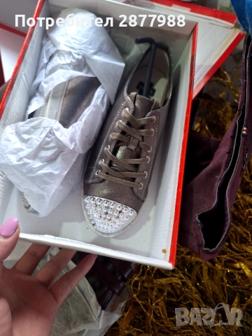 Дамски обувки