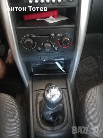 Peugeot 207,2013г на 83000км, снимка 5 - Автомобили и джипове - 54539360