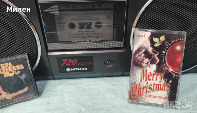 Hitachi TRK-720 E radio cassette player Хитачи радио касетофон работещ, снимка 4 - Радиокасетофони, транзистори - 53964994