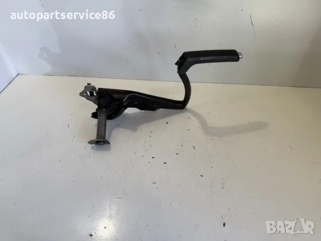 Предна ръкохватка на ръчна спирачка черна кожа за Volvo C30 (2012) OEM, снимка 3 - Части - 55617308
