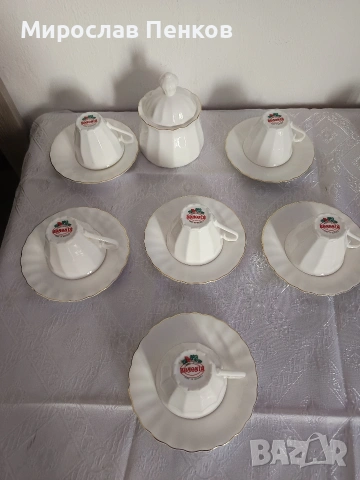 Сервиз за кафе, снимка 2 - Сервизи - 54177674