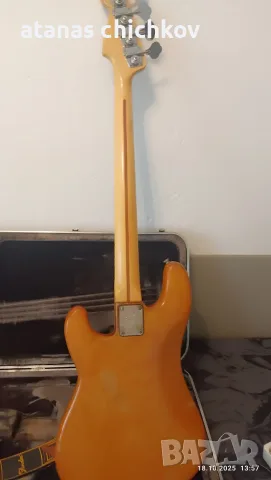 продавам бас китара Fender USA., снимка 8 - Китари - 55421787
