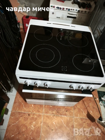 Свободно стояща печка Amica , снимка 4 - Печки, фурни - 54690798