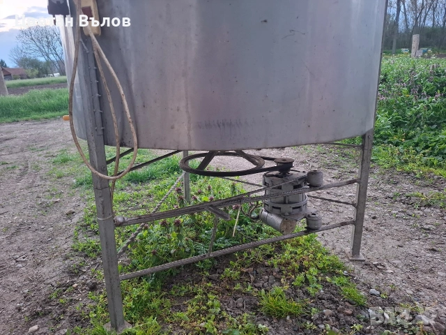 24 рамкова центрофуга за мед , снимка 3 - Други животни - 54663690