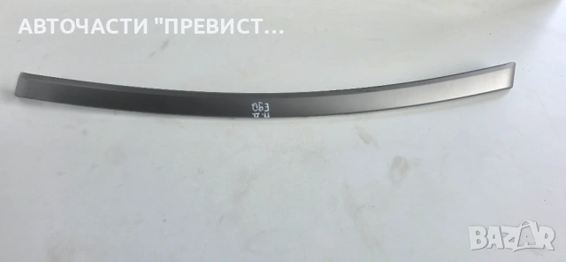 Предна Дясна Лайсна Кора Врата БМВ е90 е91 BMW e90 e91 05-10г