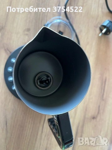 Уред за разпенване на мляко Nespresso  Aeroccino4, 240 мл, снимка 3 - Кани - 54250770