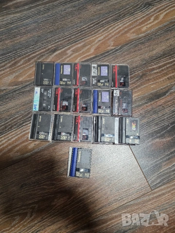 Продавам аудио касетки, mini dv касетки, Дат касетките, Видео 8 касетки, снимка 6 - Аудио касети - 55227151