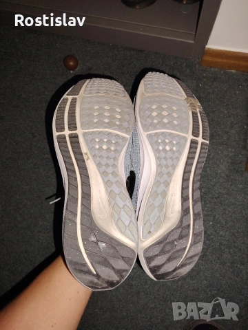 Nike оригинални маратонки за бягане в перфектно състояние. , снимка 3 - Маратонки - 55141508