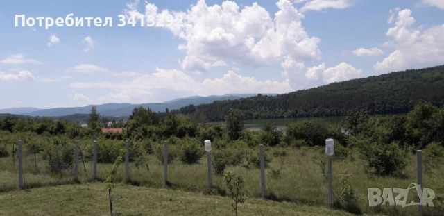 Продавам УПИ във вилната зона на с. Ковачевци обл. Перник яз. Пчелина /Лобош 