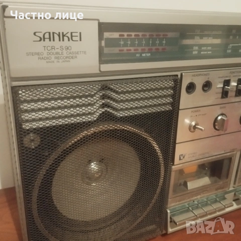 Голям радиокасетофон, снимка 4 - Радиокасетофони, транзистори - 54002656