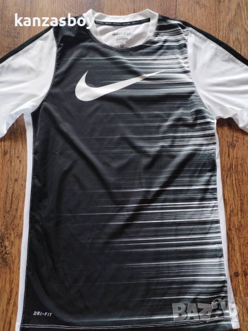 nike dri fit - страхотна мъжка тениска S , снимка 3 - Тениски - 55252131