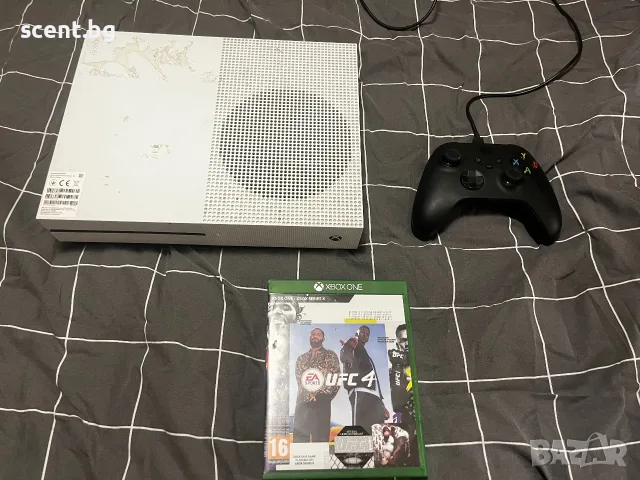 Xbox One S 1TB; FIFA 21; UFC 4, снимка 2 - Xbox конзоли - 55534826