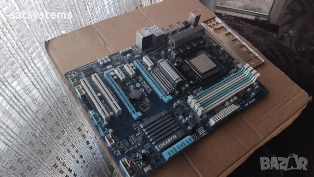 Дънна платка Gigabyte GA-970A-D3 Socket AM3+, снимка 5 - Дънни платки - 55514241