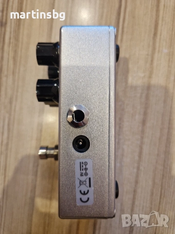 Дисторшън за китара MXR M75 Super Badass Distortion, снимка 3 - Други - 54725295