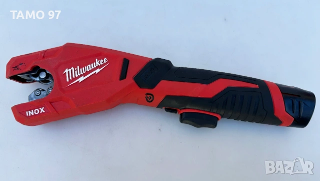 Milwaukee M12 PCSS - Акумулаторен тръборез 12V 2.0Ah като нов!, снимка 2 - Други инструменти - 54393095