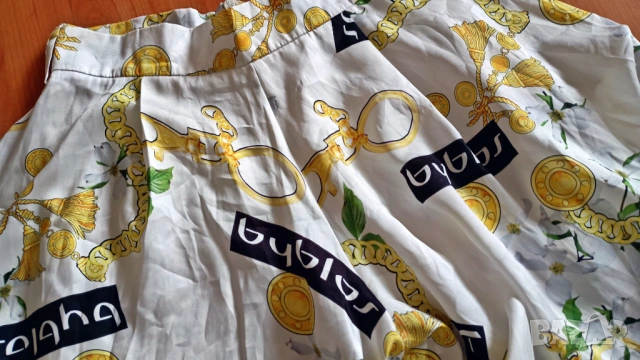 Резервирани!Byblos * Miss Blumarine, снимка 2 - Къси панталони и бермуди - 54579776