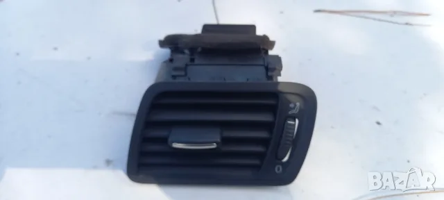 Лява духалка парно VW Passat B6, снимка 2 - Части - 54249353